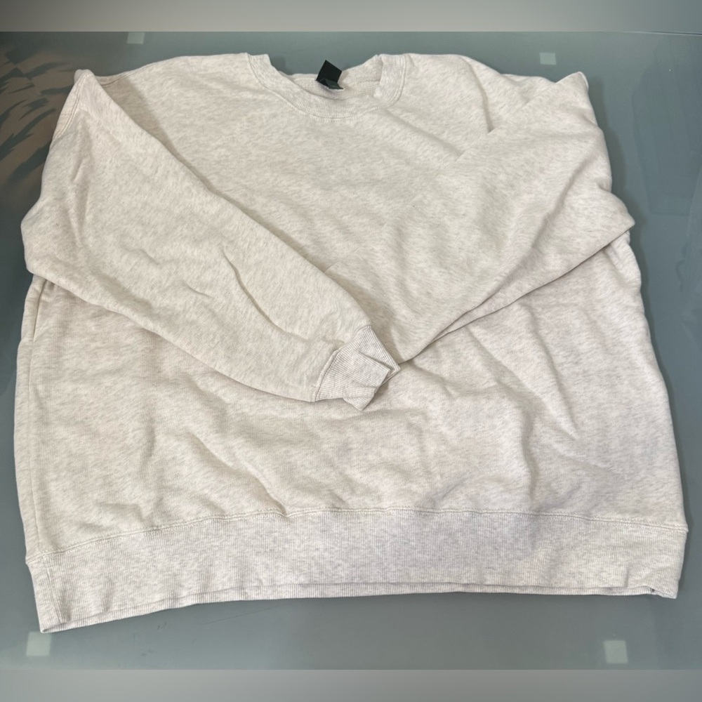 Wild Fable Light Gray Crewneck Sweater